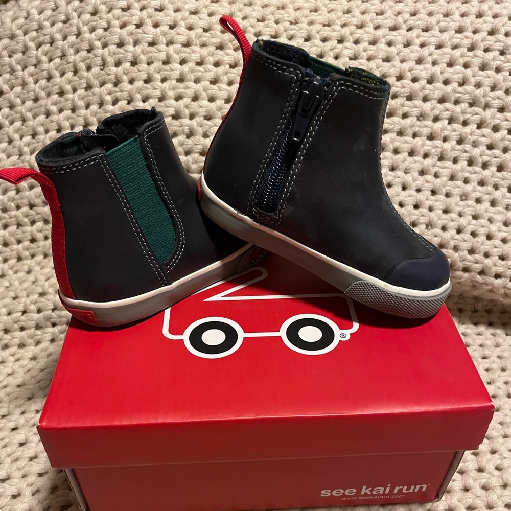 See Kai Run Kirby Navy Leather 6